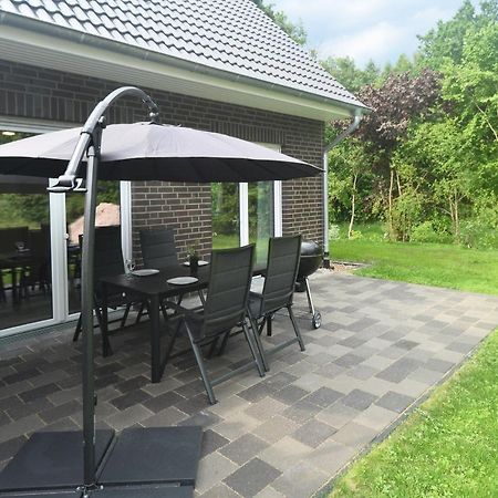 Ferienhaus Am Bienenzaun 维岑多夫 外观 照片